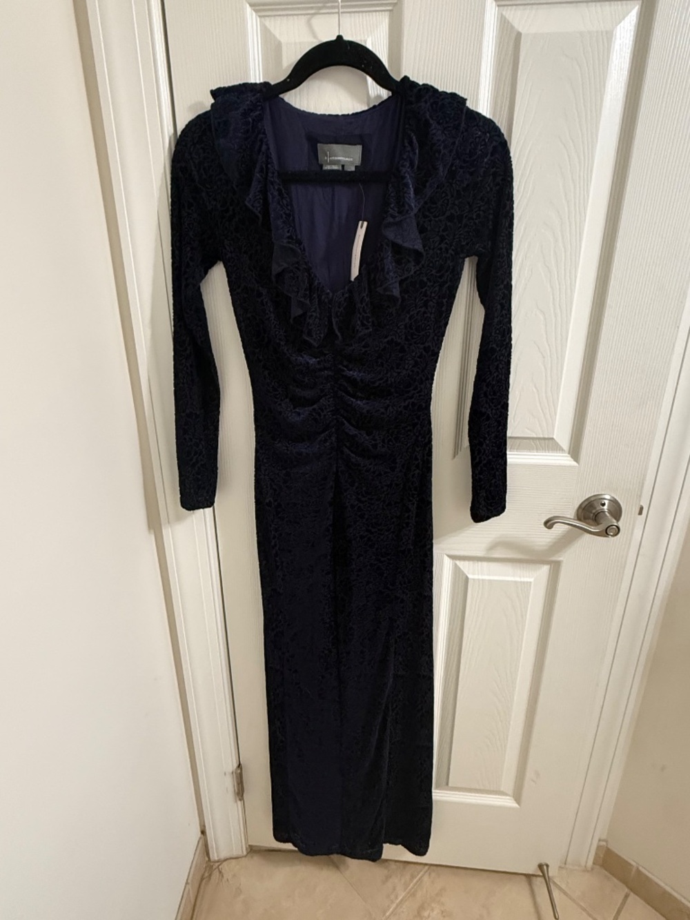 NWT Anthropologie Velvet Ruched Maxi Dress Blue V-neck Sz XS - Picture 4 of 7